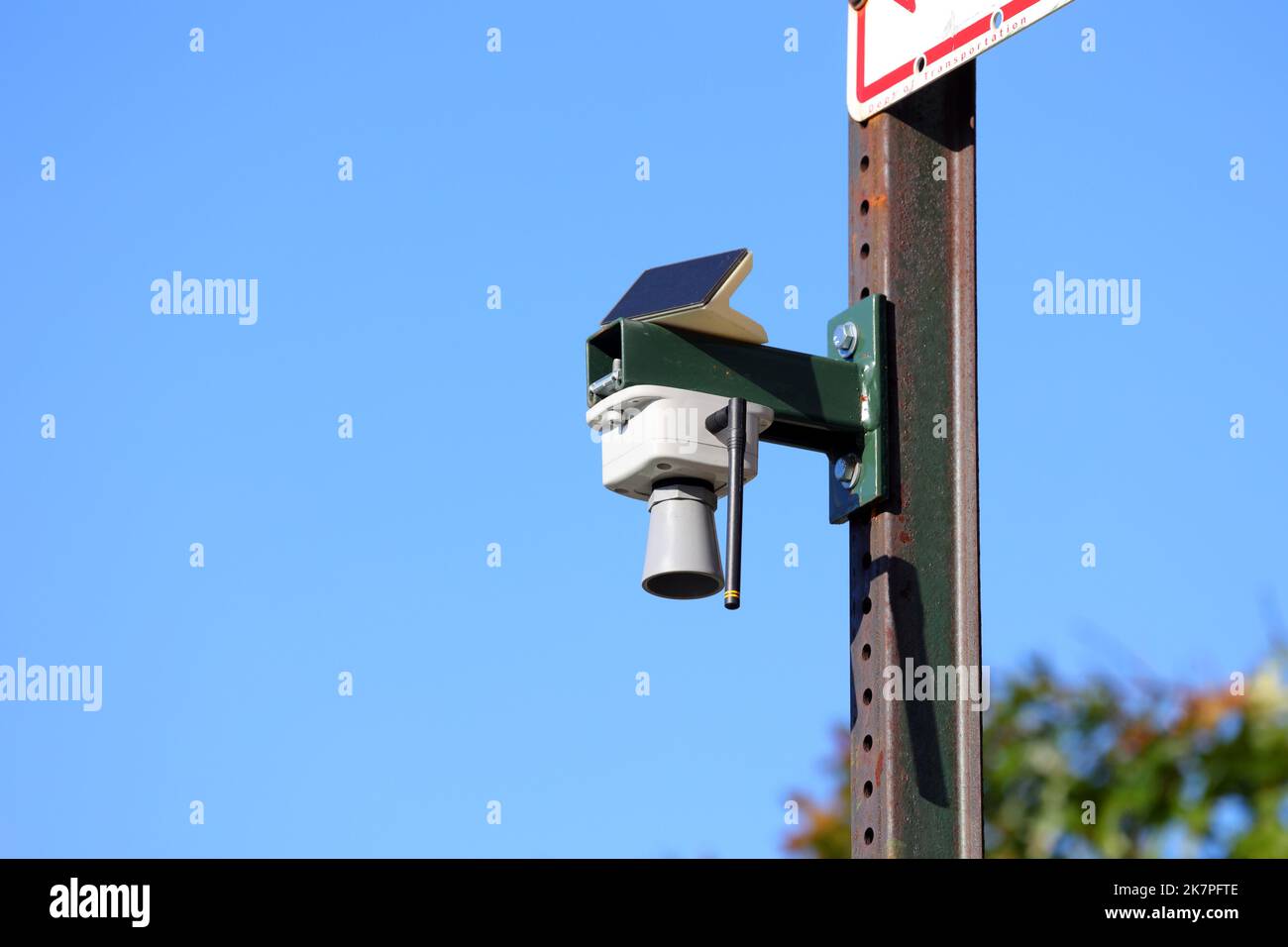 An experimental, real-time flood sensor mounted on a pole in Brooklyn's Gowanus neighborhood, an area vulnerable to flooding and inundation. Stock Photo