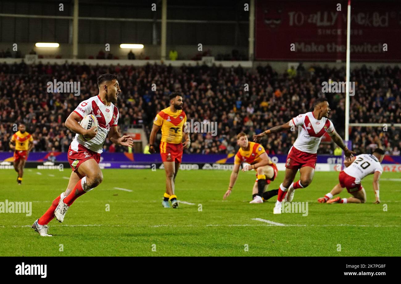 Tonga’s Will Penisini on his way to score a try during the Rugby League World Cup group D match at Totally Wicked Stadium, St Helens. Picture date: Tuesday October 18, 2022. Stock Photo
