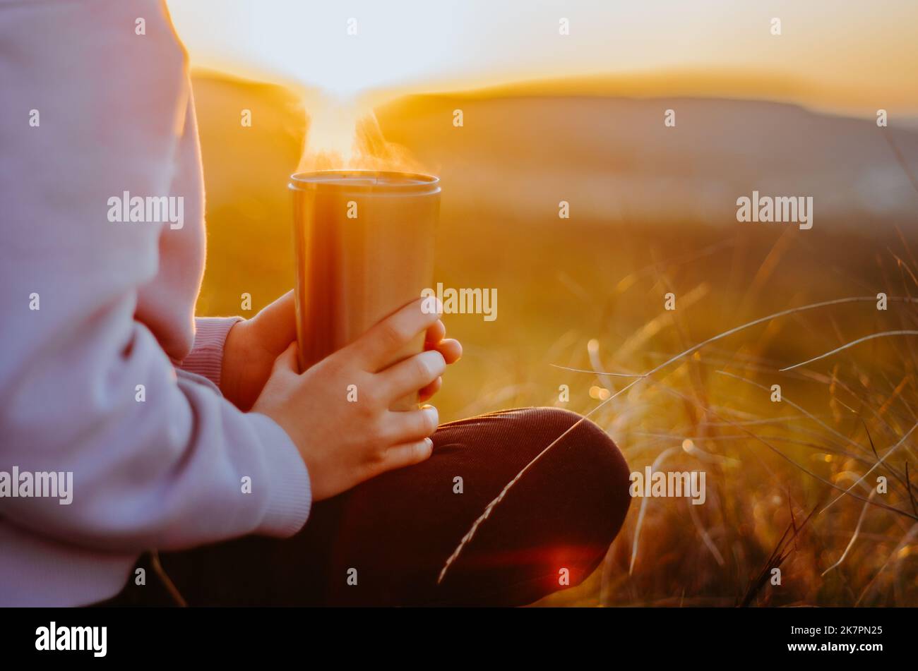 Golden beverage hi-res stock photography and images - Alamy