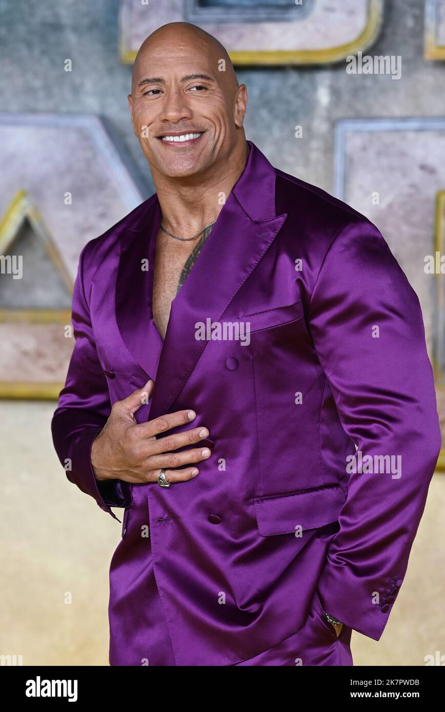 Dwayne Johnson, aka The Rock, leaves A!Bodytech gym in Copacabana Rio de  Janeiro, Brazil - 11.04.11 Stock Photo - Alamy