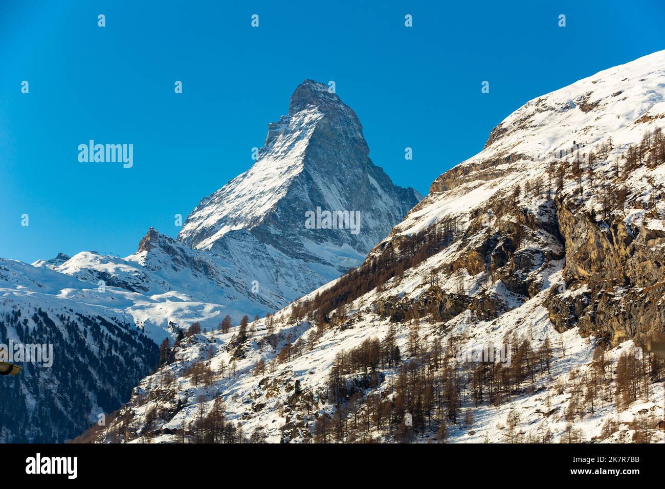 Stunning view of Matterhorn mountain in Swiss Alps Stock Photo - Alamy