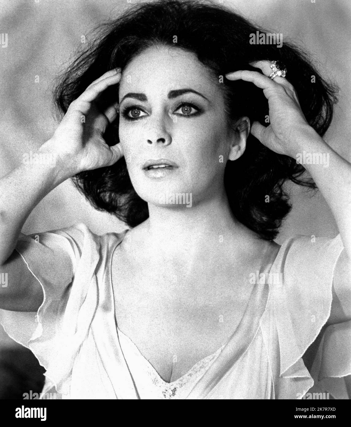 Elizabeth Taylor Film Ash Wednesday (USA 1973) Characters: Barbara ...