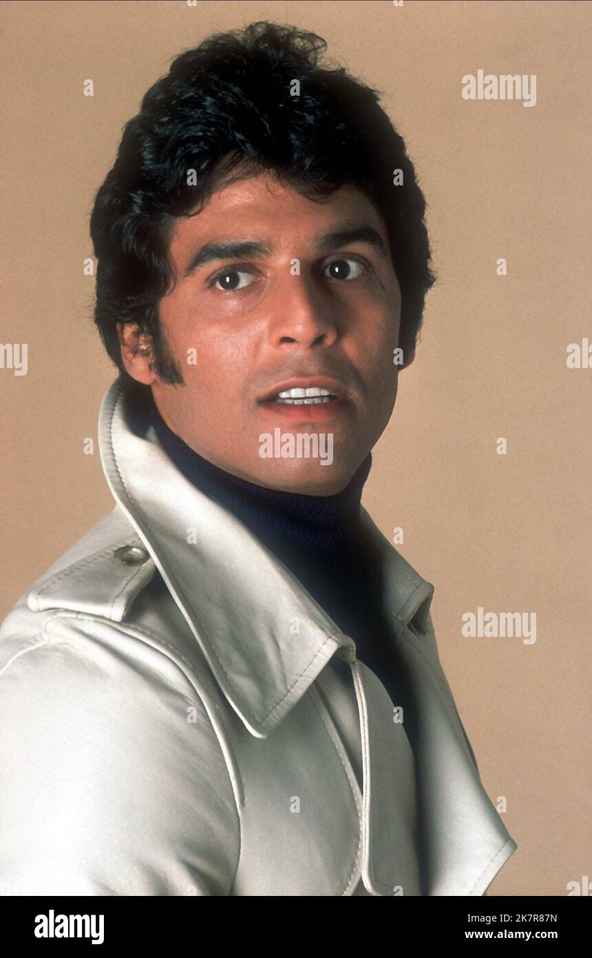 Erik Estrada Television: Chips (1977) Characters: Officer Francis Llewellyn 'Ponch' Poncherello  15 September 1977   **WARNING** This Photograph is for editorial use only and is the copyright of MGM TV and/or the Photographer assigned by the Film or Production Company and can only be reproduced by publications in conjunction with the promotion of the above Film. A Mandatory Credit To MGM TV is required. The Photographer should also be credited when known. No commercial use can be granted without written authority from the Film Company. Stock Photo
