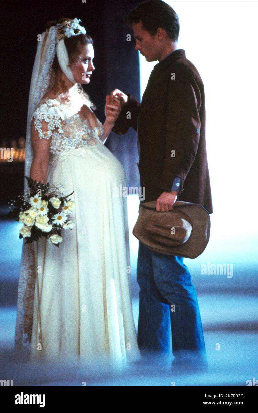 Beverly D'Angelo & John Savage Film: Hair (USA/DE 1979) Characters