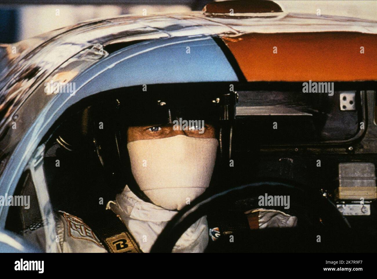 Steve Mcqueen Film: Le Mans (USA 1971)   Director: Lee H. Katzin 23 June 1971   **WARNING** This Photograph is for editorial use only and is the copyright of SOLAR PRODUCTIONS and/or the Photographer assigned by the Film or Production Company and can only be reproduced by publications in conjunction with the promotion of the above Film. A Mandatory Credit To SOLAR PRODUCTIONS is required. The Photographer should also be credited when known. No commercial use can be granted without written authority from the Film Company. Stock Photo