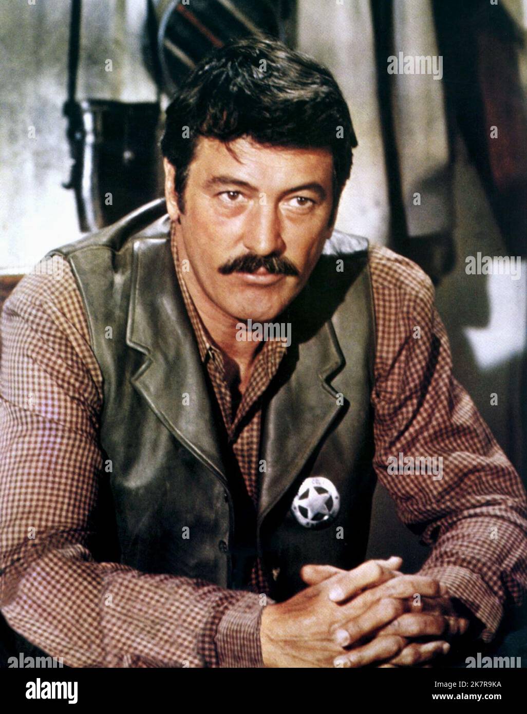 Rock Hudson Film: Showdown (1975) Characters: Chuck Jarvis  Director: George Seaton 08 June 1973   **WARNING** This Photograph is for editorial use only and is the copyright of UNIVERSAL PICTURES and/or the Photographer assigned by the Film or Production Company and can only be reproduced by publications in conjunction with the promotion of the above Film. A Mandatory Credit To UNIVERSAL PICTURES is required. The Photographer should also be credited when known. No commercial use can be granted without written authority from the Film Company. Stock Photo