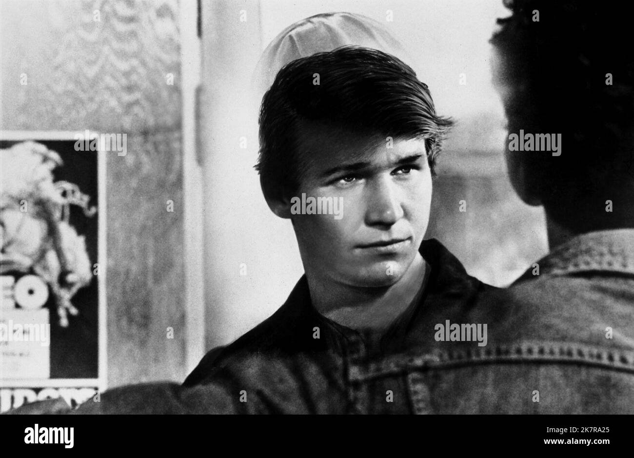 Jeff Bridges Film: The Last Picture Show (USA 1971)   Director: Peter Bogdanovich 03 October 1971   **WARNING** This Photograph is for editorial use only and is the copyright of COLUMBIA PICTURES and/or the Photographer assigned by the Film or Production Company and can only be reproduced by publications in conjunction with the promotion of the above Film. A Mandatory Credit To COLUMBIA PICTURES is required. The Photographer should also be credited when known. No commercial use can be granted without written authority from the Film Company. Stock Photo