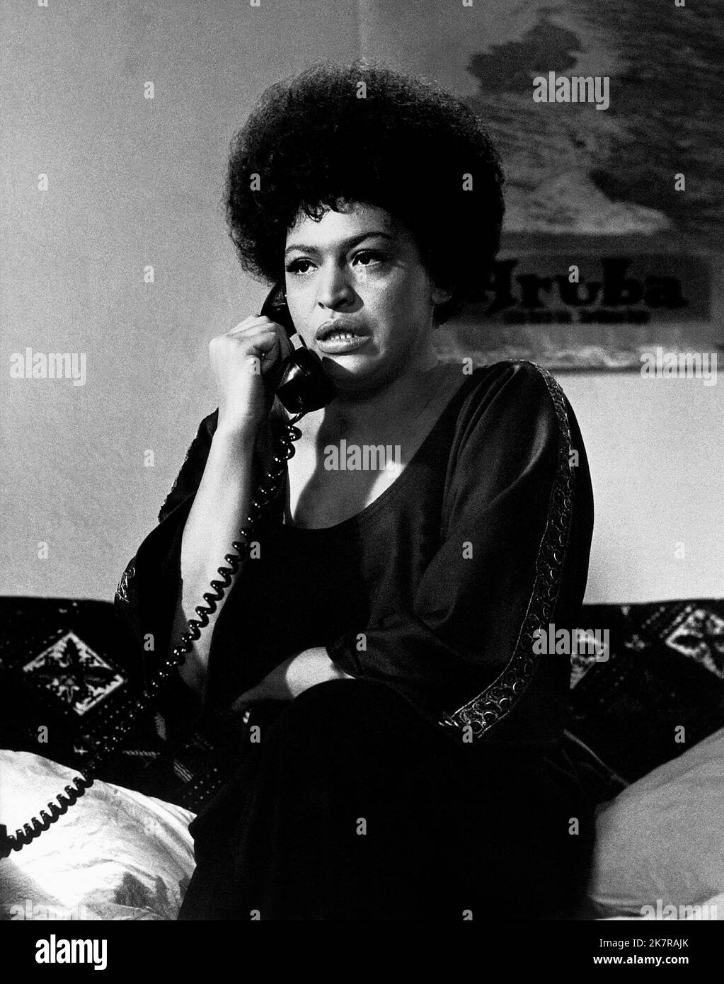 Gloria Foster Film: The Angel Levine (1970) Characters: Sally  Director: Ján Kadár 28 July 1970   **WARNING** This Photograph is for editorial use only and is the copyright of UNITED ARTISTS and/or the Photographer assigned by the Film or Production Company and can only be reproduced by publications in conjunction with the promotion of the above Film. A Mandatory Credit To UNITED ARTISTS is required. The Photographer should also be credited when known. No commercial use can be granted without written authority from the Film Company. Stock Photo