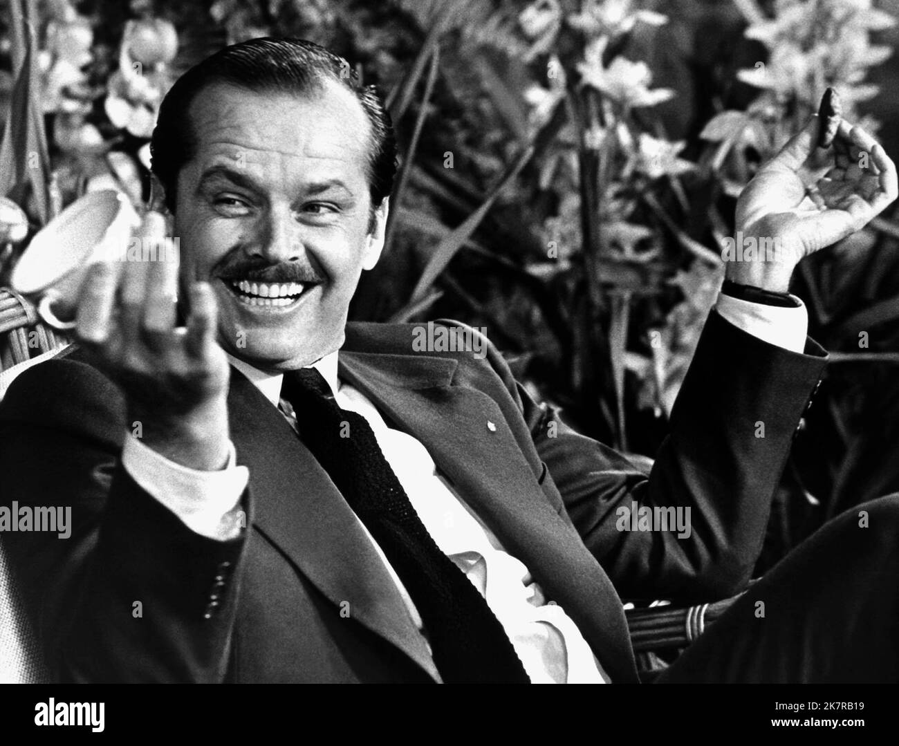 Jack Nicholson Film: The Last Tycoon (USA 1976) Characters: Brimmer  / Literaturverfilmung (Based On The Book By F. Scott Fitzgerald) Director: Elia Kazan 15 November 1976   **WARNING** This Photograph is for editorial use only and is the copyright of PARAMOUNT PICTURES and/or the Photographer assigned by the Film or Production Company and can only be reproduced by publications in conjunction with the promotion of the above Film. A Mandatory Credit To PARAMOUNT PICTURES is required. The Photographer should also be credited when known. No commercial use can be granted without written authority Stock Photo