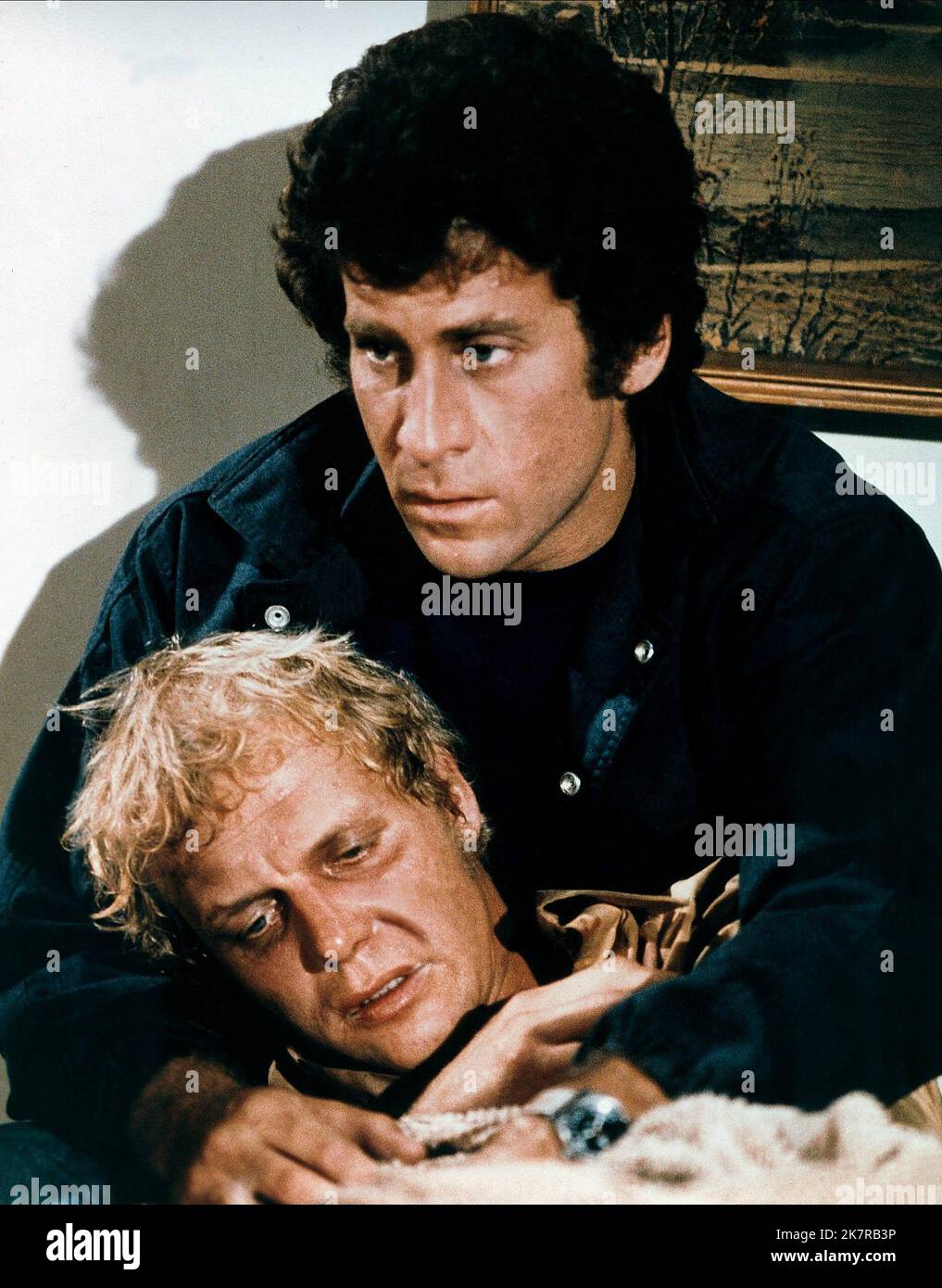 David Soul & Paul Michael Glaser Television: Starsky & Hutch; Starsky And Hutch (TV Series)   Usa 1975–1979, 10 September 1975   **WARNING** This Photograph is for editorial use only and is the copyright of ABC and/or the Photographer assigned by the Film or Production Company and can only be reproduced by publications in conjunction with the promotion of the above Film. A Mandatory Credit To ABC is required. The Photographer should also be credited when known. No commercial use can be granted without written authority from the Film Company. Stock Photo