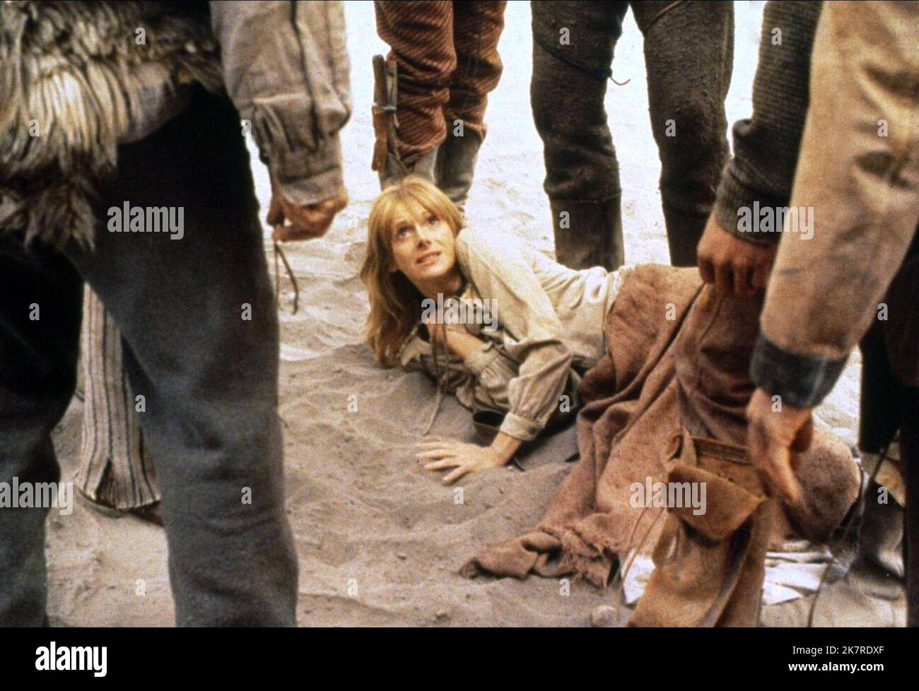 Sondra Locke Film: The Outlaw Josey Wales (USA 1976) Characters: Laura Lee  Director: Clint Eastwood 26 June 1976   **WARNING** This Photograph is for editorial use only and is the copyright of WARNER BROS. and/or the Photographer assigned by the Film or Production Company and can only be reproduced by publications in conjunction with the promotion of the above Film. A Mandatory Credit To WARNER BROS. is required. The Photographer should also be credited when known. No commercial use can be granted without written authority from the Film Company. Stock Photo