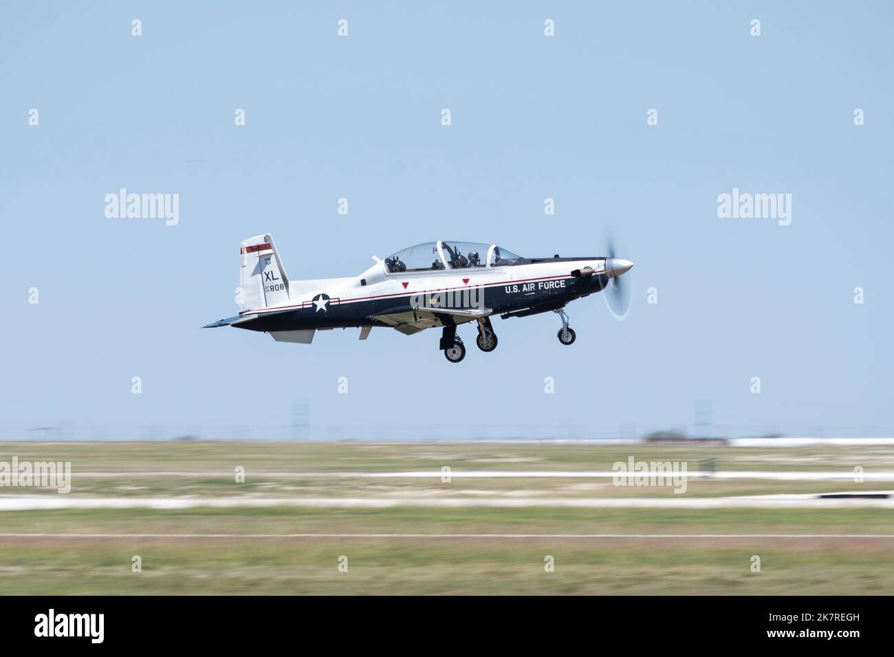 A T6A Texan II takesoff from the flight line at Laughlin Air Force