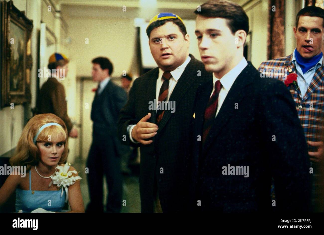 Martha Smith, Stephen Furst & Tom Hulce Film: Animal House; National Lampoon'S Animal House (USA 1978) Characters: Barbara 'Babs' Jansen,Kent 'Flounder' Dorfman & Larry 'Pinto' Kroger  Director: John Landis 27 July 1978   **WARNING** This Photograph is for editorial use only and is the copyright of UNIVERSAL PICTURES and/or the Photographer assigned by the Film or Production Company and can only be reproduced by publications in conjunction with the promotion of the above Film. A Mandatory Credit To UNIVERSAL PICTURES is required. The Photographer should also be credited when known. No commerci Stock Photo