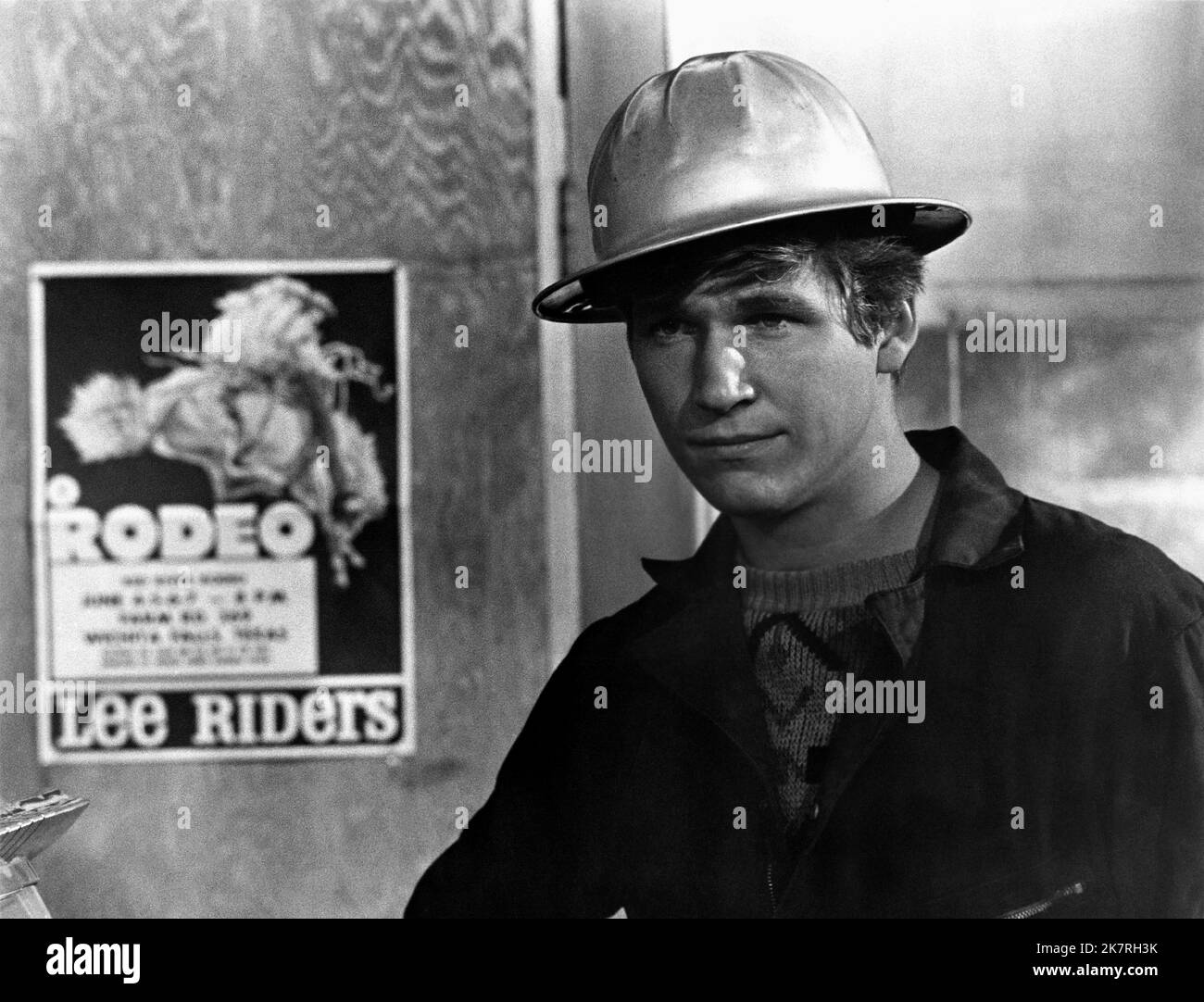 Jeff Bridges Film: The Last Picture Show (USA 1971)   Director: Peter Bogdanovich 03 October 1971   **WARNING** This Photograph is for editorial use only and is the copyright of COLUMBIA PICTURES and/or the Photographer assigned by the Film or Production Company and can only be reproduced by publications in conjunction with the promotion of the above Film. A Mandatory Credit To COLUMBIA PICTURES is required. The Photographer should also be credited when known. No commercial use can be granted without written authority from the Film Company. Stock Photo