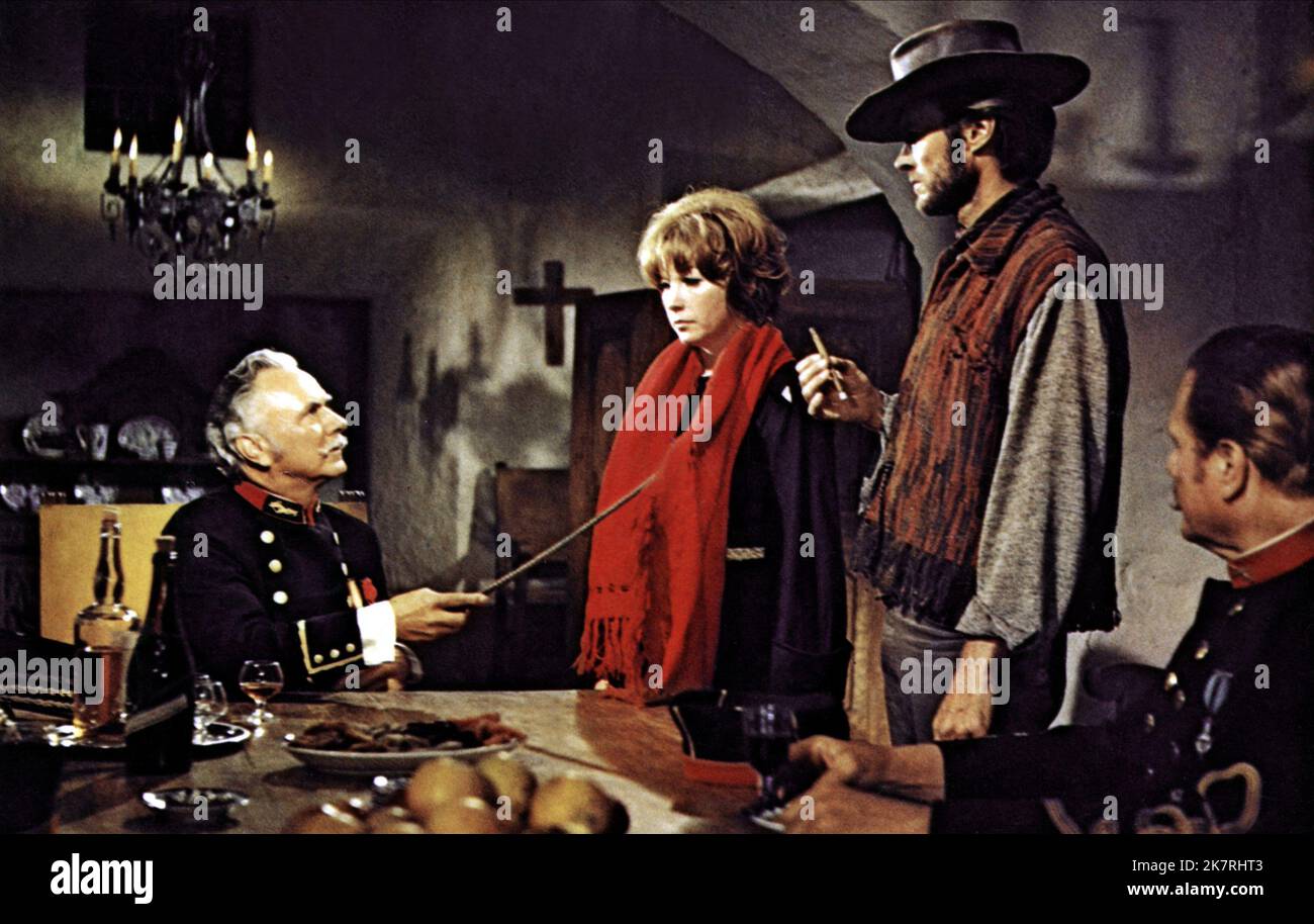 Alberto Morin, Shirley Maclaine & Clint Eastwood Film: Two Mules For Sister Sara (USA/MEX 1970) Characters: General LeClaire, Sara & Hogan  Director: Don Siegel 13 March 1970   **WARNING** This Photograph is for editorial use only and is the copyright of THE MALPASO COMPANY and/or the Photographer assigned by the Film or Production Company and can only be reproduced by publications in conjunction with the promotion of the above Film. A Mandatory Credit To THE MALPASO COMPANY is required. The Photographer should also be credited when known. No commercial use can be granted without written autho Stock Photo