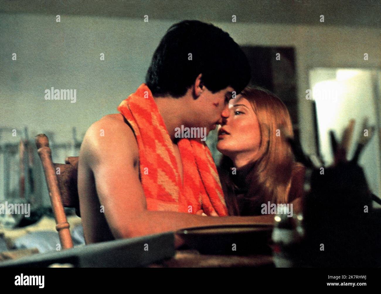 Robby Benson & Annette O'Toole Film: One On One (1970) Characters: Henry Steele &  Director: Lamont Johnson 28 June 1977   **WARNING** This Photograph is for editorial use only and is the copyright of WARNER BROS and/or the Photographer assigned by the Film or Production Company and can only be reproduced by publications in conjunction with the promotion of the above Film. A Mandatory Credit To WARNER BROS is required. The Photographer should also be credited when known. No commercial use can be granted without written authority from the Film Company. Stock Photo