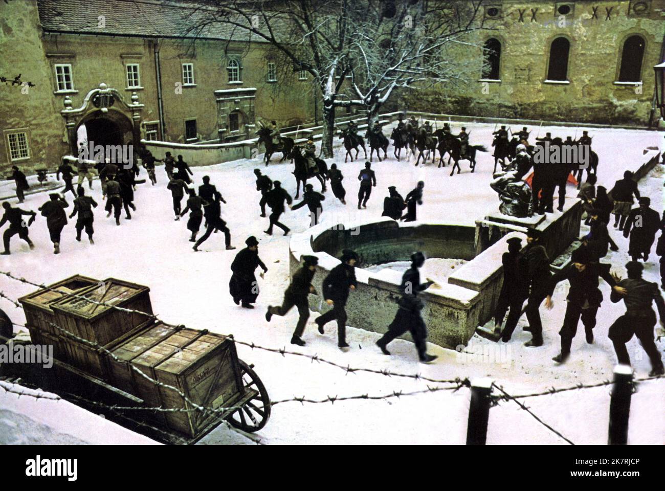 Fiddler Roof Movie Scene Film Fiddler On The Roof (USA 1971) Director: Norman ...
