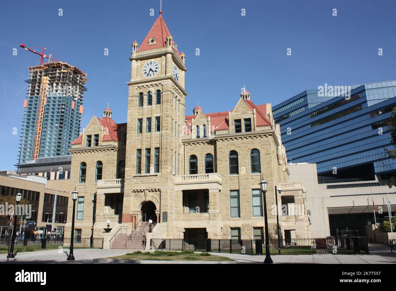 Calgary city hall hi-res stock photography and images - Alamy