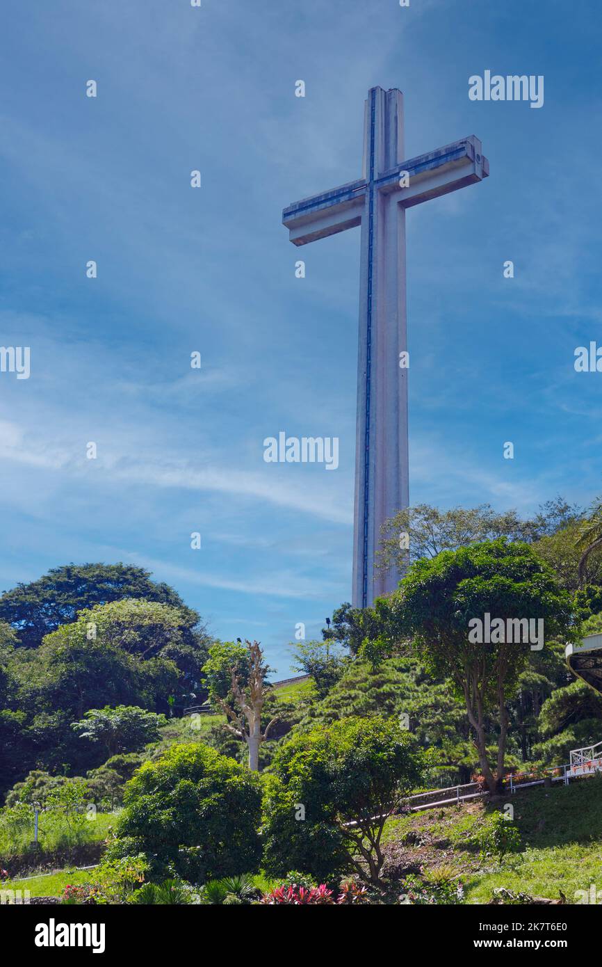 Mt. Samat National Shrine in Bataan Philipinnes is dedicated to the service members from America and the Philippines that endured The Bataan Beath Mar Stock Photo