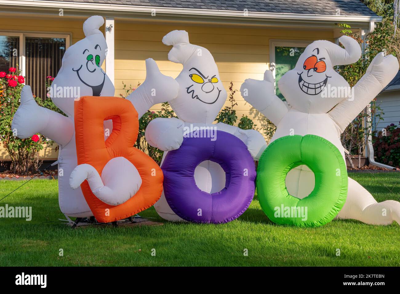 Halloween decorations at a residence in Gresham neighborhhod Oregon