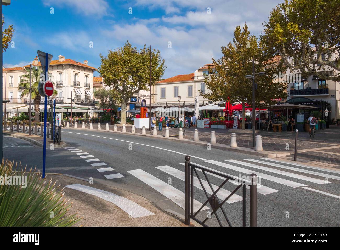 Avenue Charles de Gaulle in Sainte-Maxime, in the Var department of the Provence-Alpes-Côte d'Azur region in Southeastern France. Stock Photo