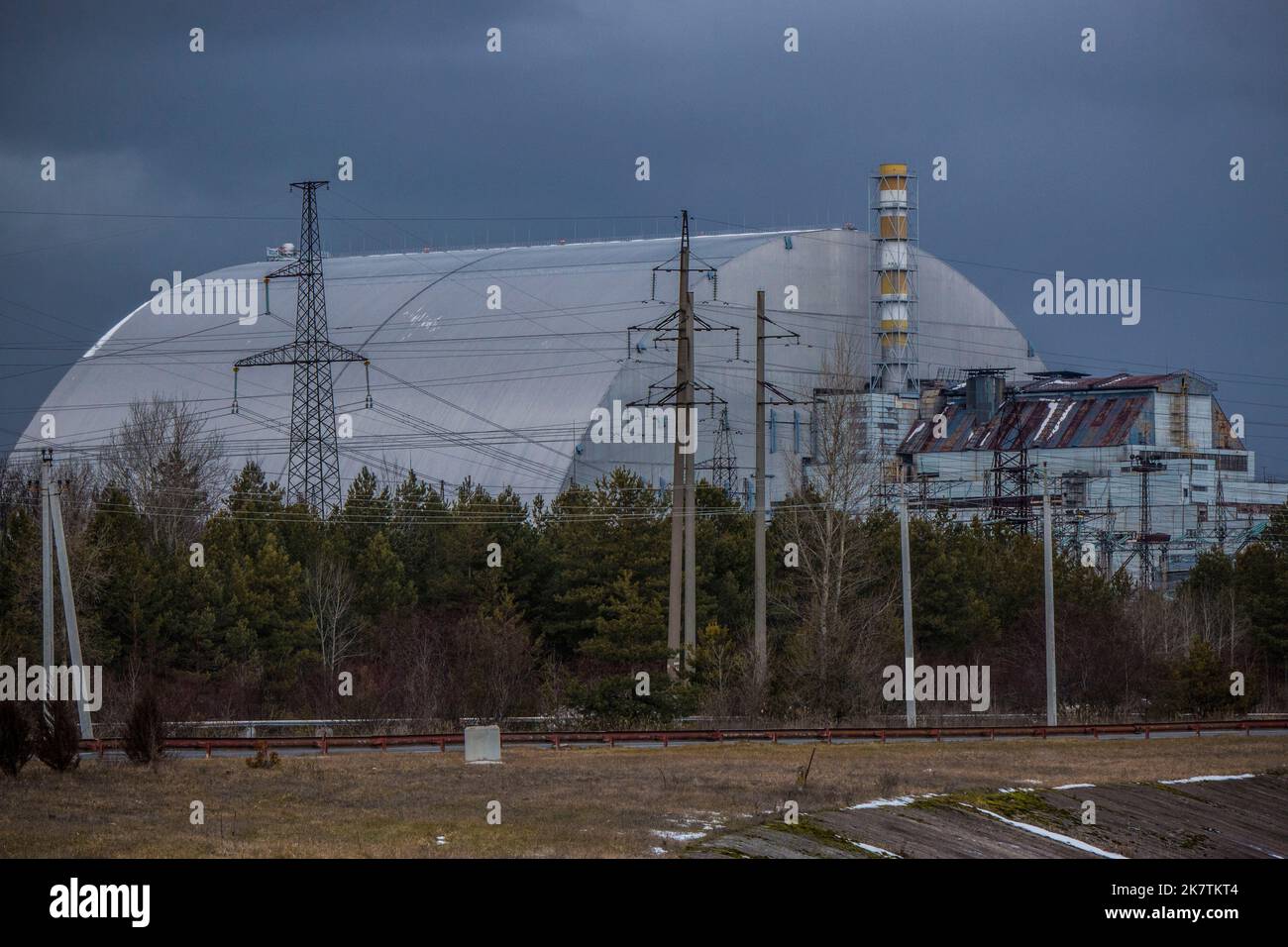 Main reactor of Chernobyl with protective dome over the original meltdown site, Ukraine Stock Photo