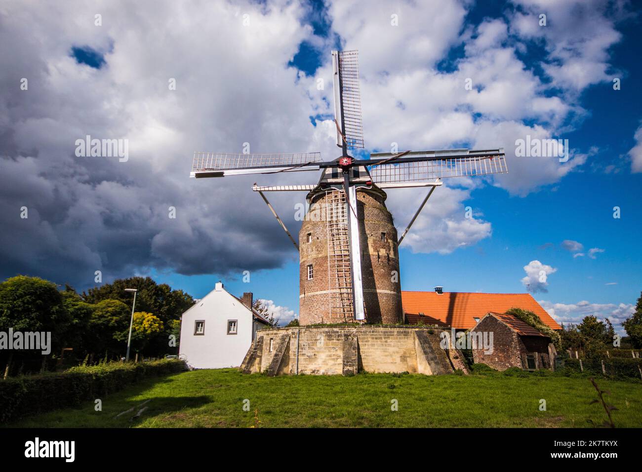 Oldest windmill best sale in the netherlands