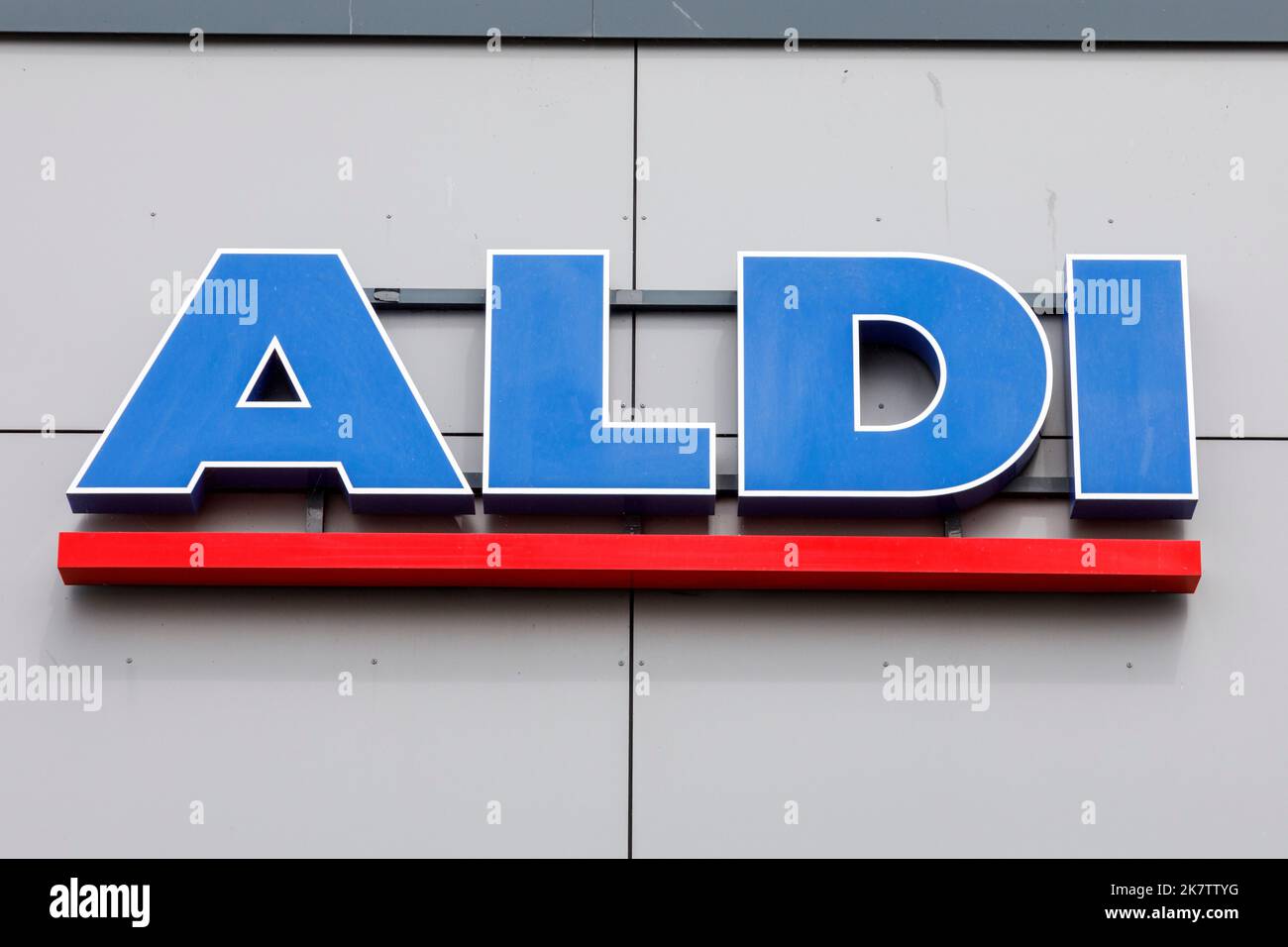 Aldi supermarkt logo hires stock photography and images Alamy