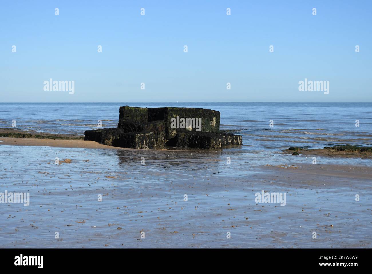 Dugout bunker hi-res stock photography and images - Alamy