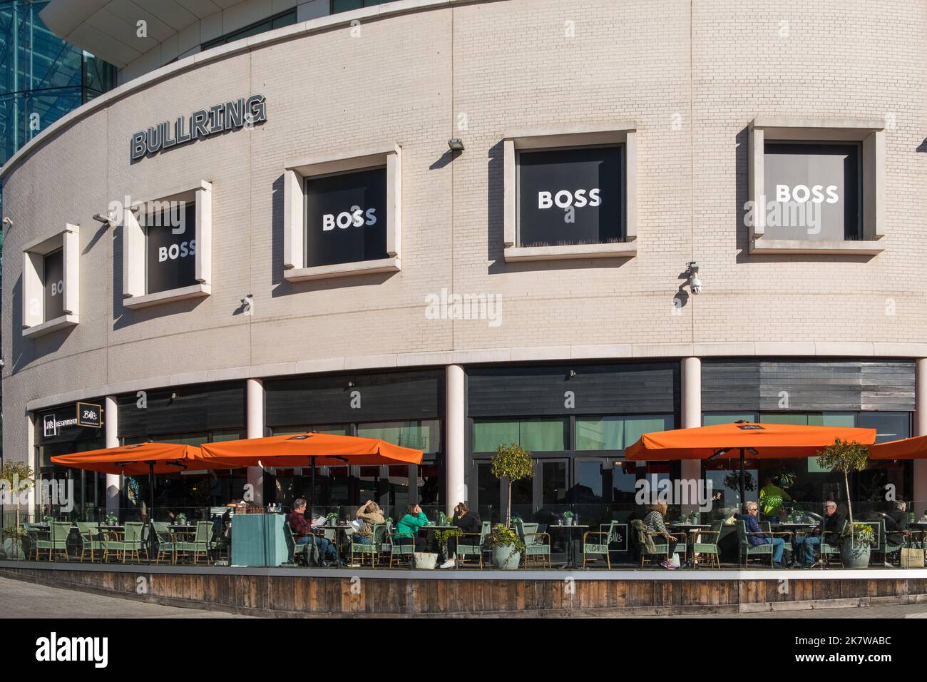 Outdoor dining at Bill's Diner at the Bull Ring Shopping Centre in Birmingham Stock Photo