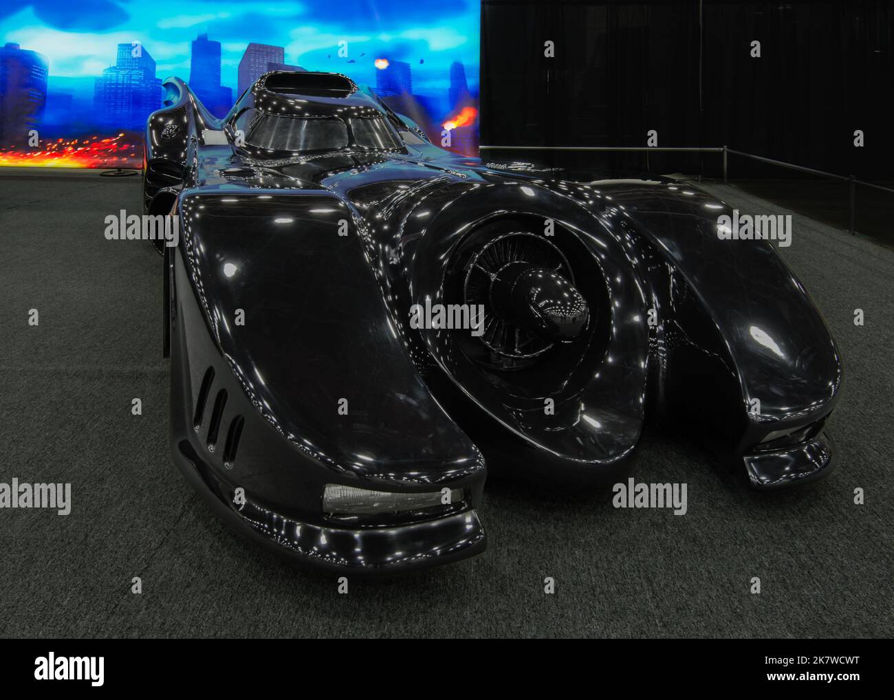 Batman the batmobile 1989 hi-res stock photography and images - Alamy