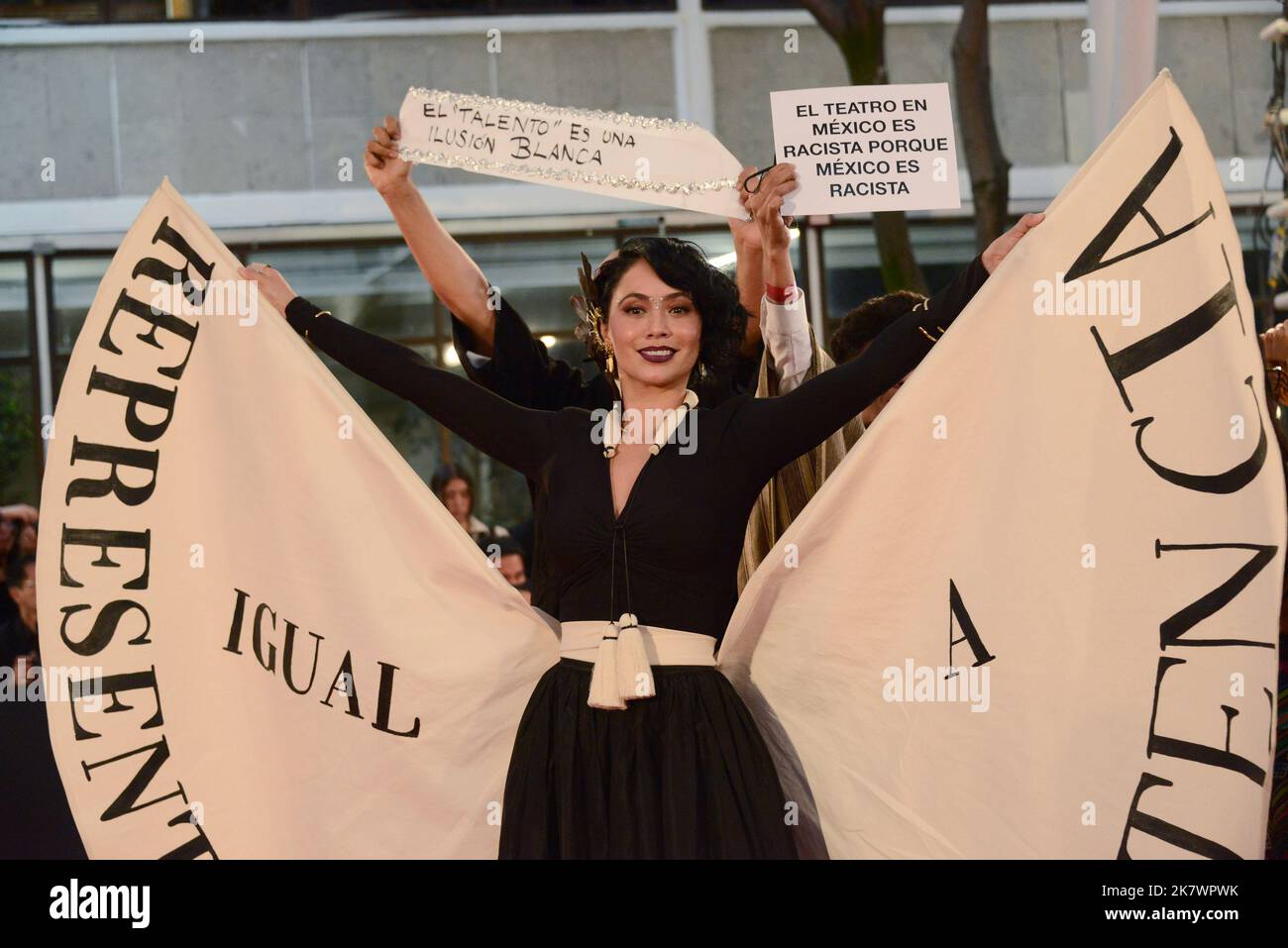 Mexico. 18th Oct, 2022. October 18, 2022, Mexico City, Mexico: Maya Zapata attends the 4th Metropolitan Theater Awards (Los Metro) red carpet at the Centro Cultural del Bosque. on October 18, 2022 in Mexico City, Mexico. (Photo by Carlos Tischler/ Eyepix Group) (Photo by Eyepix/Sipa USA) Credit: Sipa USA/Alamy Live News Stock Photo