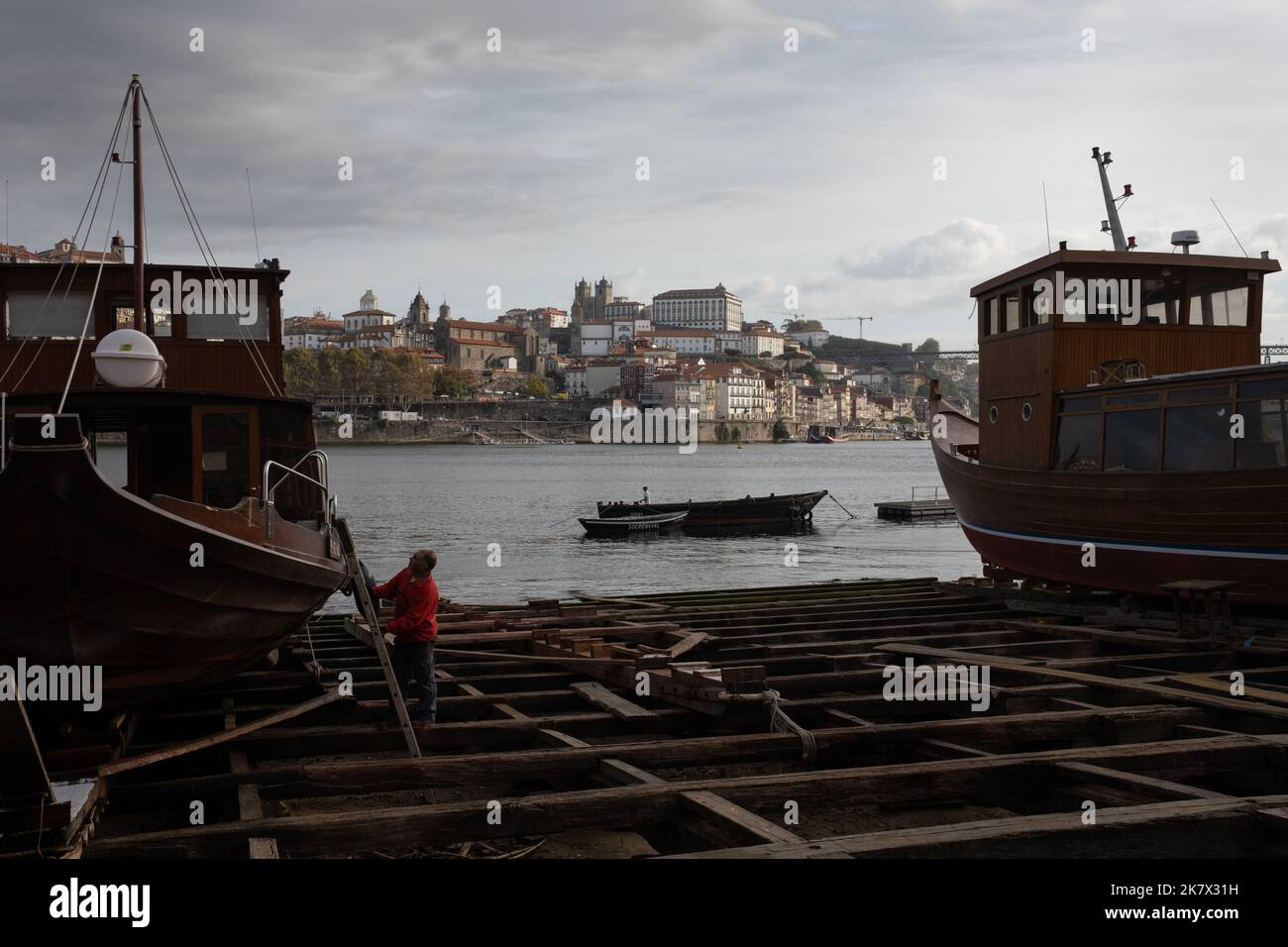 Boat yard building rabelo boats, in Vila Nova de Gaia, in Porto, Portugal, 18 October, 2022. Stock Photo