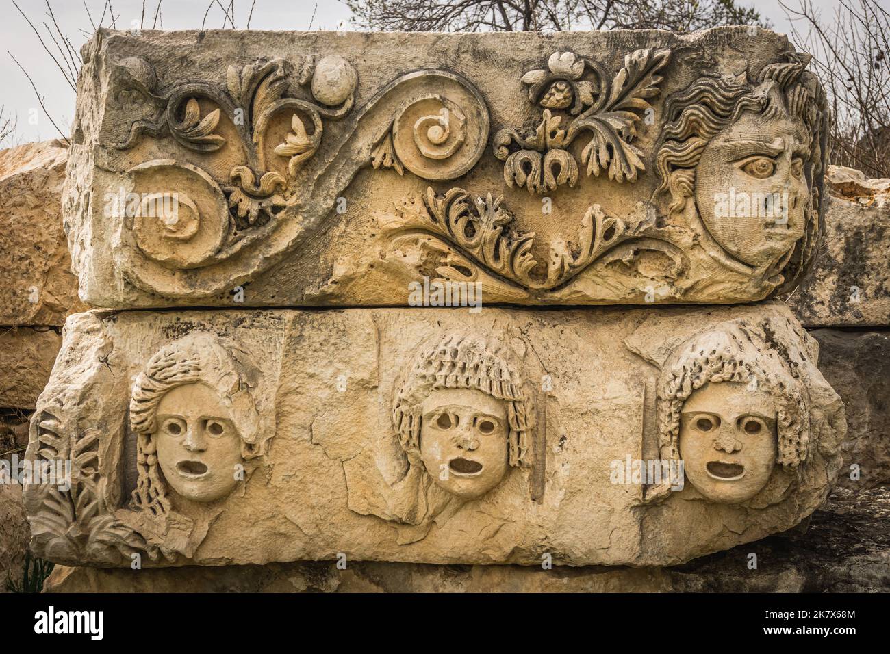 Bas relief mask hi-res stock photography and images - Alamy