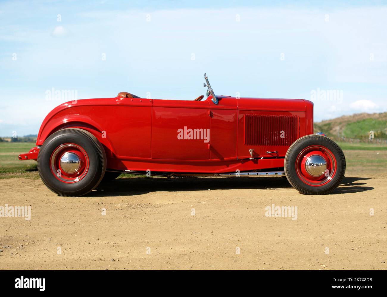 side view of a 1932 Ford Roadster Hot Rod Stock Photo