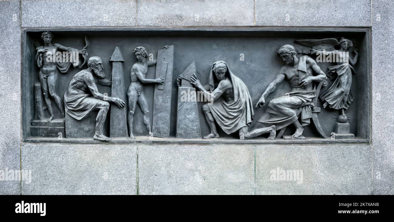 Detail of James Clerk Maxwell statue, George Street, Edinburgh EH2 2PQ Stock Photo