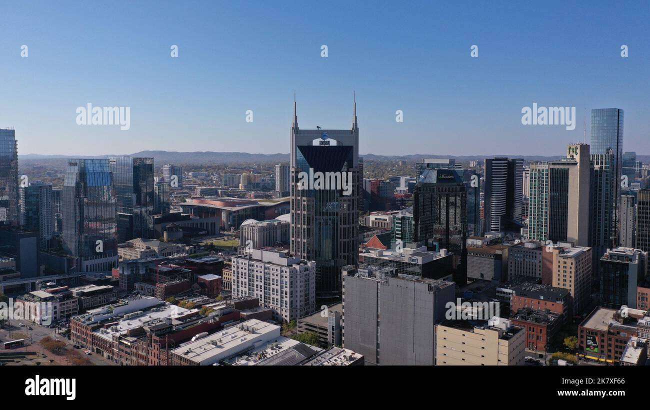 Downtown Nashville Tennessee Broadway ST Stock Photo - Alamy