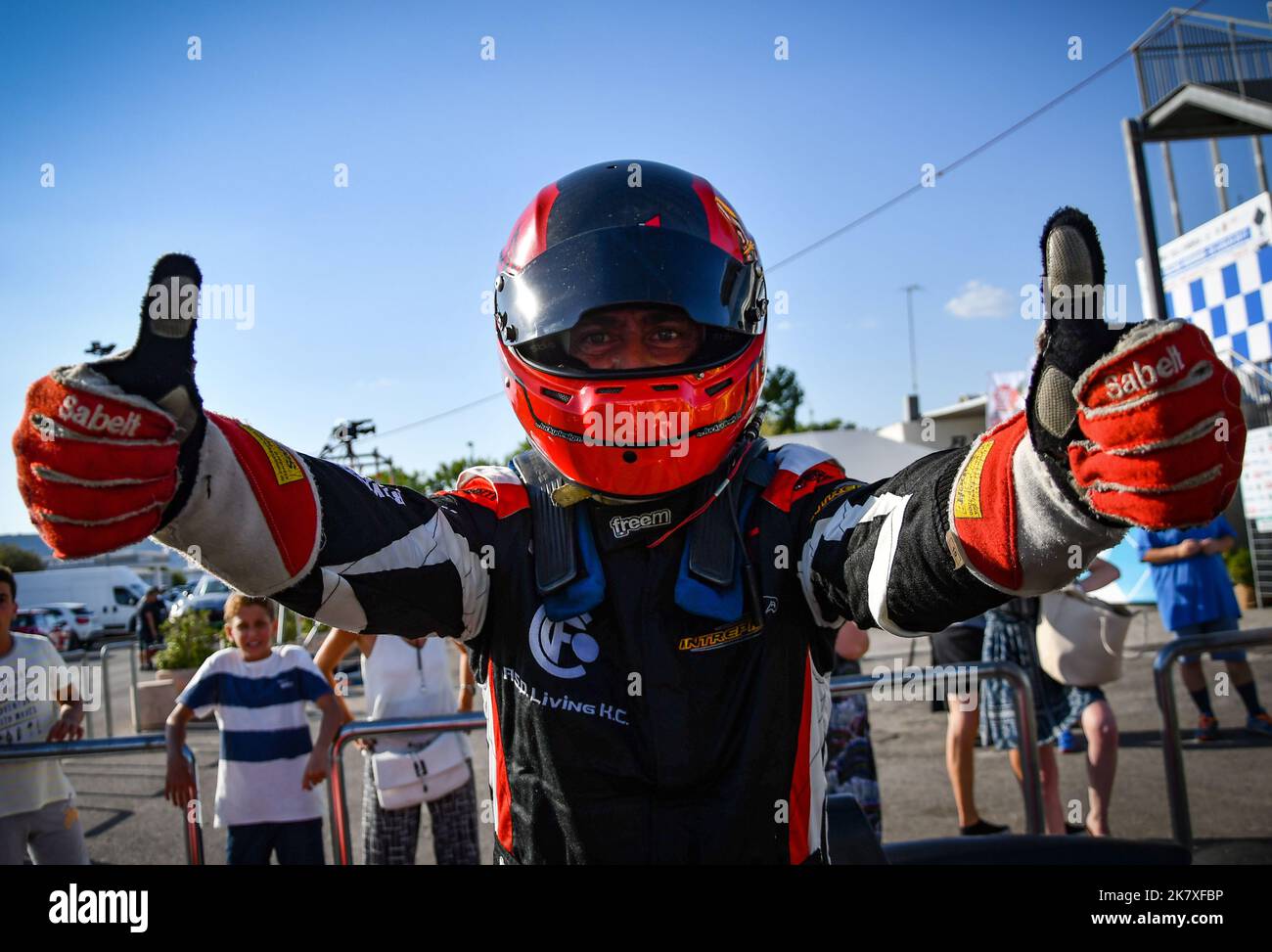 Winner long jump competition hi-res stock photography and images - Alamy