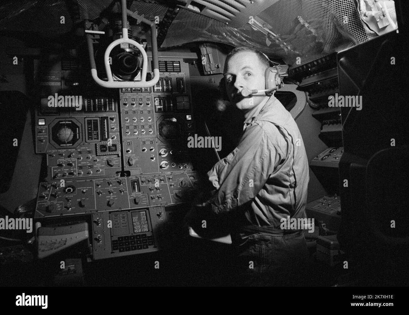 Philip Kenyon Chapman (1935 – 2021) first Australian-born American astronaut, serving for about five years in NASA Astronaut Group 6 (1967). In this image from 1968, Dr. Chapman trains in the Lunar Module Simulator, Centrifuge, and the Apollo Mission Simulator Stock Photo