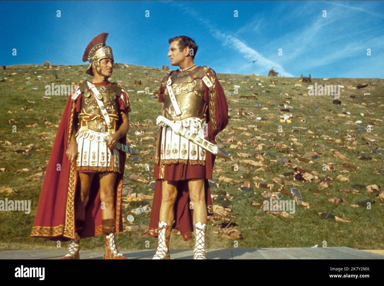 Laurence Olivier Film: Spartacus (USA 1960) Characters: Marcus Licinius Crassus  / Literaturverfilmung (Based On The Book By Howard Fast) Director: Stanley Kubrick 06 October 1960   **WARNING** This Photograph is for editorial use only and is the copyright of BRYNA PRODUCTIONS and/or the Photographer assigned by the Film or Production Company and can only be reproduced by publications in conjunction with the promotion of the above Film. A Mandatory Credit To BRYNA PRODUCTIONS is required. The Photographer should also be credited when known. No commercial use can be granted without written auth Stock Photo