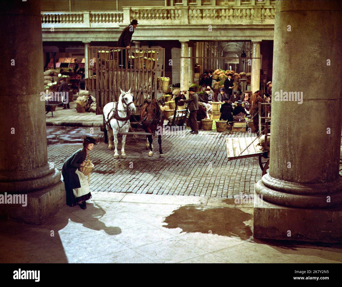 Audrey Hepburn Film: My Fair Lady (USA 1964) Characters: Eliza Doolittle  / Literaturverfilmung (Based On The Play 'Pymalion' By  George Bernard Shaw) Director: George Cukor 21 October 1964   **WARNING** This Photograph is for editorial use only and is the copyright of WARNER BROS. and/or the Photographer assigned by the Film or Production Company and can only be reproduced by publications in conjunction with the promotion of the above Film. A Mandatory Credit To WARNER BROS. is required. The Photographer should also be credited when known. No commercial use can be granted without written auth Stock Photo