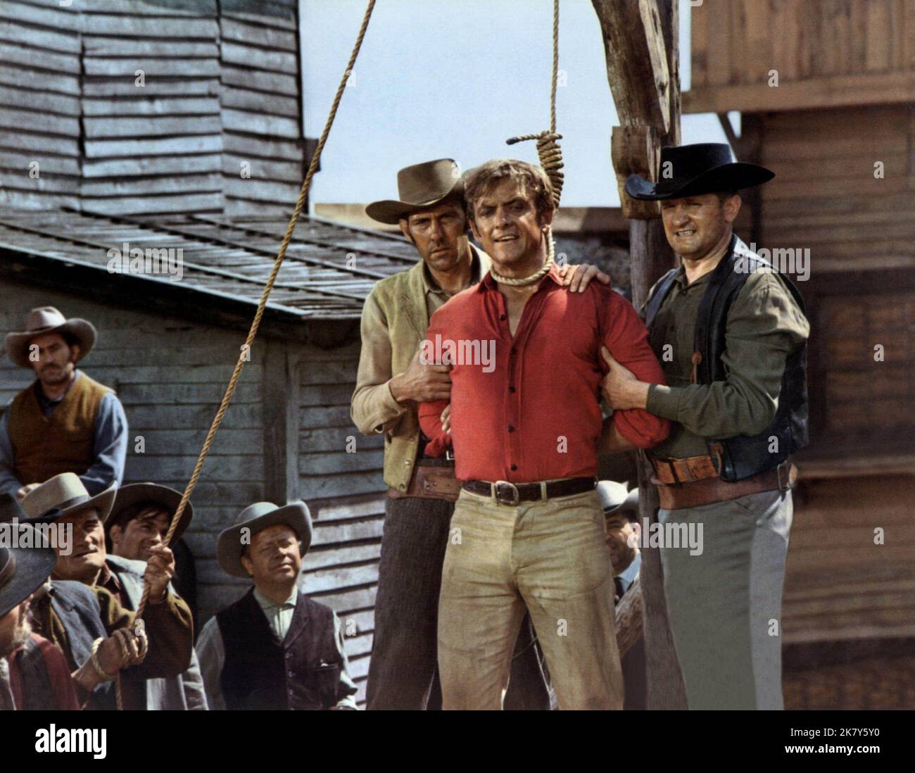 Monte Markham Film: Guns Of The Magnificent Seven (USA 1969) Characters: WITH Keno  Director: Paul Wendkos 29 April 1969   **WARNING** This Photograph is for editorial use only and is the copyright of UNITED ARTISTS and/or the Photographer assigned by the Film or Production Company and can only be reproduced by publications in conjunction with the promotion of the above Film. A Mandatory Credit To UNITED ARTISTS is required. The Photographer should also be credited when known. No commercial use can be granted without written authority from the Film Company. Stock Photo
