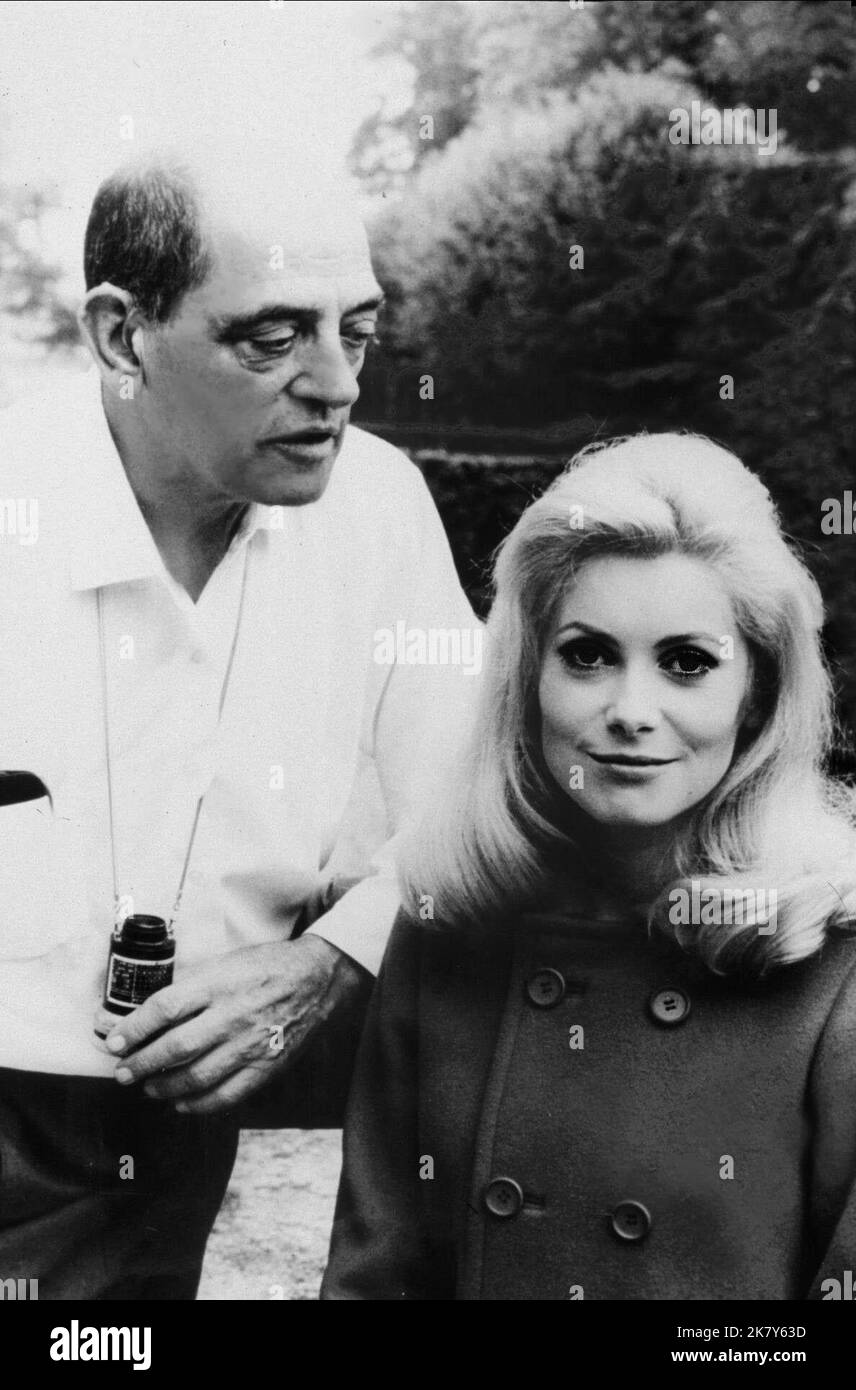Luis Brunuel & Catherine Deneuve Film: Belle De Jour (Belle de jour) Characters: ,Severine Serizy  Fr/It 1967, Director: Luis Bunuel 24 May 1967   **WARNING** This Photograph is for editorial use only and is the copyright of FIVE FILM and/or the Photographer assigned by the Film or Production Company and can only be reproduced by publications in conjunction with the promotion of the above Film. A Mandatory Credit To FIVE FILM is required. The Photographer should also be credited when known. No commercial use can be granted without written authority from the Film Company. Stock Photo
