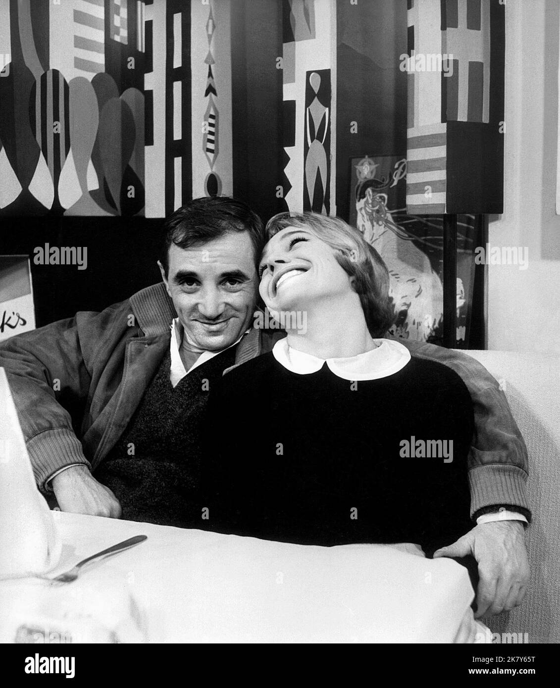Charles Aznavour, Nicole Berger Film: Shoot The Piano Player (Tirez sur le pianiste) Characters: Charlie Kohler / Edouard Saroyan,Therese Saroyan  Fr 1960, Director: Francois Truffaut 21 October 1960   **WARNING** This Photograph is for editorial use only and is the copyright of LES FILMS DE LA PLÉIADE and/or the Photographer assigned by the Film or Production Company and can only be reproduced by publications in conjunction with the promotion of the above Film. A Mandatory Credit To LES FILMS DE LA PLÉIADE is required. The Photographer should also be credited when known. No commercial use can Stock Photo