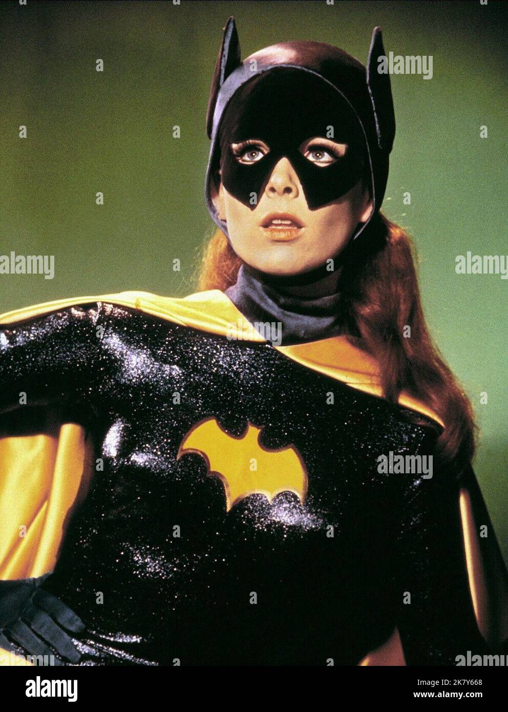 Barbara gordon batgirl hi-res stock photography and images - Alamy