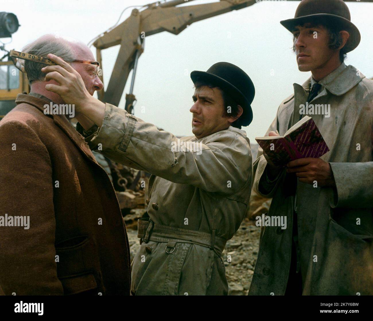 Arthur Lowe, Dudley Moore, Peter Cook Film: The Bed Sitting Room (1969) Characters: Father,Sergeant,Inspector  Director: Richard Lester 28 September 1969   **WARNING** This Photograph is for editorial use only and is the copyright of UNITED ARTISTS and/or the Photographer assigned by the Film or Production Company and can only be reproduced by publications in conjunction with the promotion of the above Film. A Mandatory Credit To UNITED ARTISTS is required. The Photographer should also be credited when known. No commercial use can be granted without written authority from the Film Company. Stock Photo