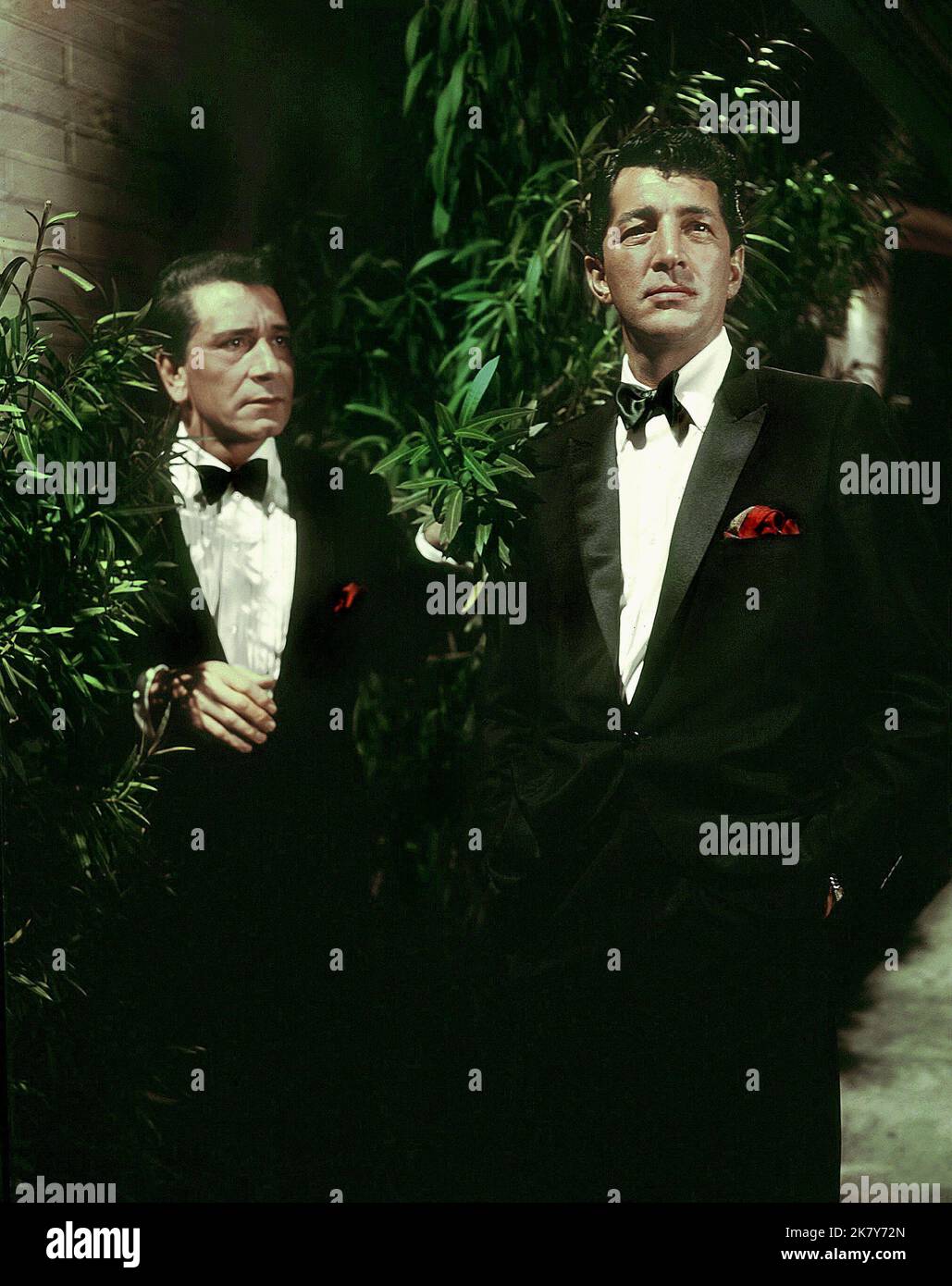 Richard Conte & Dean Martin Film: Ocean'S 11; Ocean'S Eleven (USA 1960) Characters: Anthony Raymond 'Tony' Bergdorf,Sam Harmon  Director: Lewis Milestone 10 August 1960   **WARNING** This Photograph is for editorial use only and is the copyright of WARNER BROS. and/or the Photographer assigned by the Film or Production Company and can only be reproduced by publications in conjunction with the promotion of the above Film. A Mandatory Credit To WARNER BROS. is required. The Photographer should also be credited when known. No commercial use can be granted without written authority from the Film C Stock Photo
