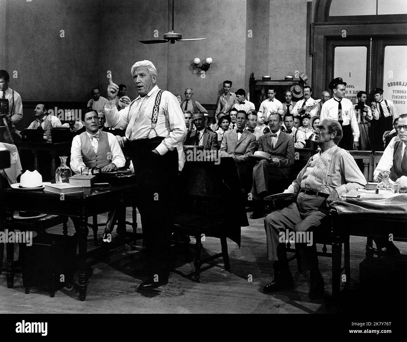 Gene Kelly & Spencer Tracy Film: Inherit The Wind (1963) Characters: E. K. Hornbeck & Henry Drummond  Director: Stanley Kramer 01 June 1960   **WARNING** This Photograph is for editorial use only and is the copyright of MGM and/or the Photographer assigned by the Film or Production Company and can only be reproduced by publications in conjunction with the promotion of the above Film. A Mandatory Credit To MGM is required. The Photographer should also be credited when known. No commercial use can be granted without written authority from the Film Company. Stock Photo