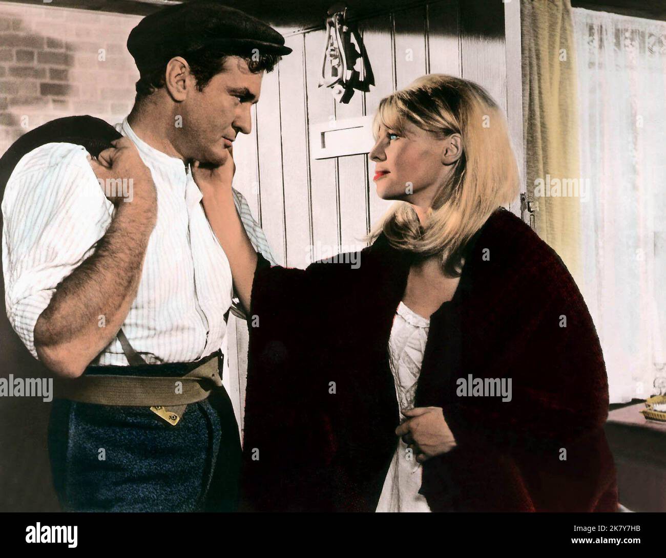 Rod Taylor & Julie Christie Film: Young Cassidy (1960) Characters: John Cassidy & Daisy Battles  Director: Jack Cardiff 01 February 1965   **WARNING** This Photograph is for editorial use only and is the copyright of METRO-GOLDWYN-MAYER and/or the Photographer assigned by the Film or Production Company and can only be reproduced by publications in conjunction with the promotion of the above Film. A Mandatory Credit To METRO-GOLDWYN-MAYER is required. The Photographer should also be credited when known. No commercial use can be granted without written authority from the Film Company. Stock Photo