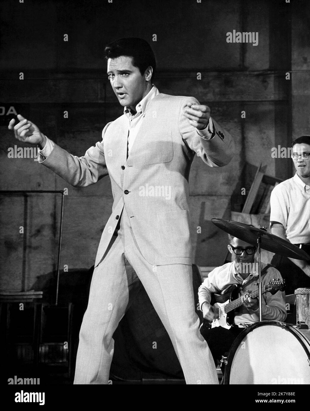 Elvis Presley Film: It Happened At The World'S Fair (USA 1963) Characters: Mike Edwards  Director: Norman Taurog 03 April 1963   **WARNING** This Photograph is for editorial use only and is the copyright of MGM and/or the Photographer assigned by the Film or Production Company and can only be reproduced by publications in conjunction with the promotion of the above Film. A Mandatory Credit To MGM is required. The Photographer should also be credited when known. No commercial use can be granted without written authority from the Film Company. Stock Photo